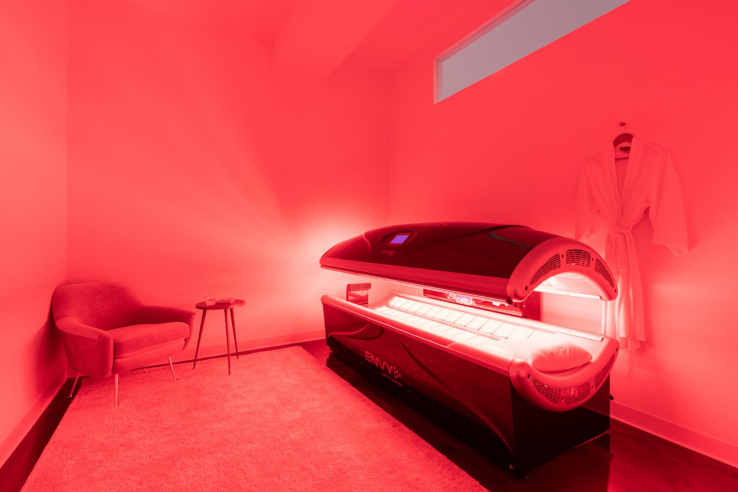 Red Light Therapy: The Secret to Youthful Skin Celebrities Swear By - Joanna Vargas